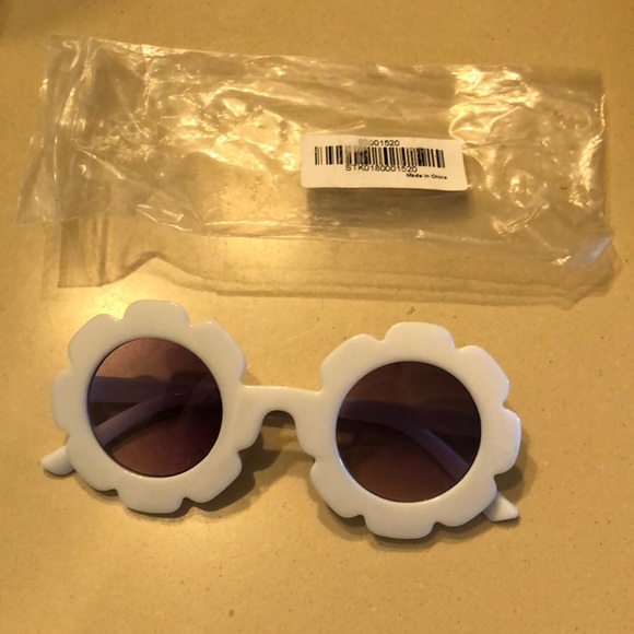 Baby sun glasses - Picture 1 of 1